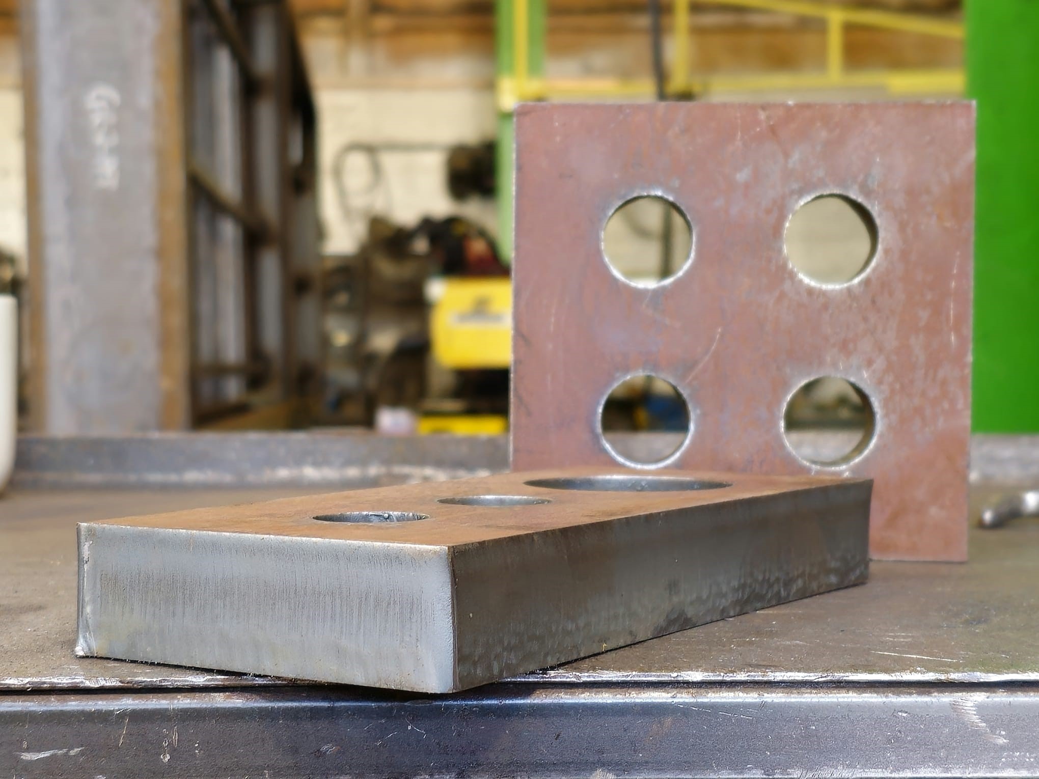 Hardox steel plates cnc cut